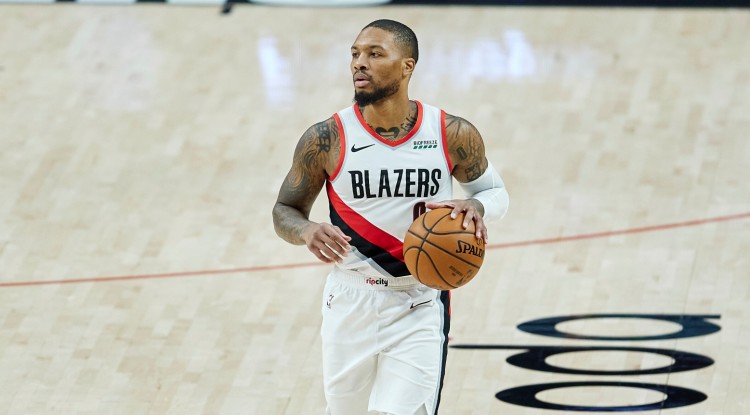 Kaiyun Sports-3年前的今天：利拉德爆砍生涯新高71分 率领开拓者击退火箭